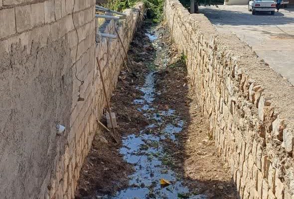 پاکسازی کانال های سیلبند سطح شهر